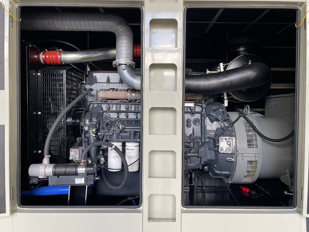 Iveco CR13TE2A - 385 kVA Generator - DPX-19795