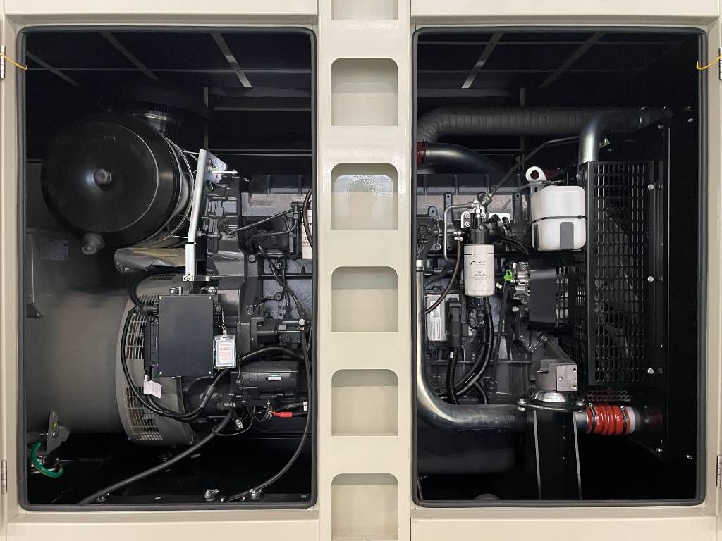 Iveco CR13TE2A - 385 kVA Generator - DPX-19795