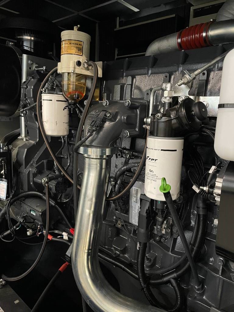 Iveco CR13TE2A - 385 kVA Generator - DPX-19795