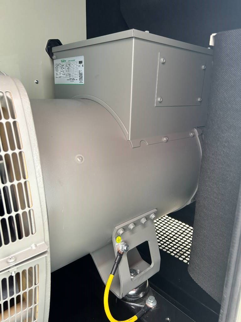 Iveco NEF67TM7 - 220 kVA Generator - DPX-19794