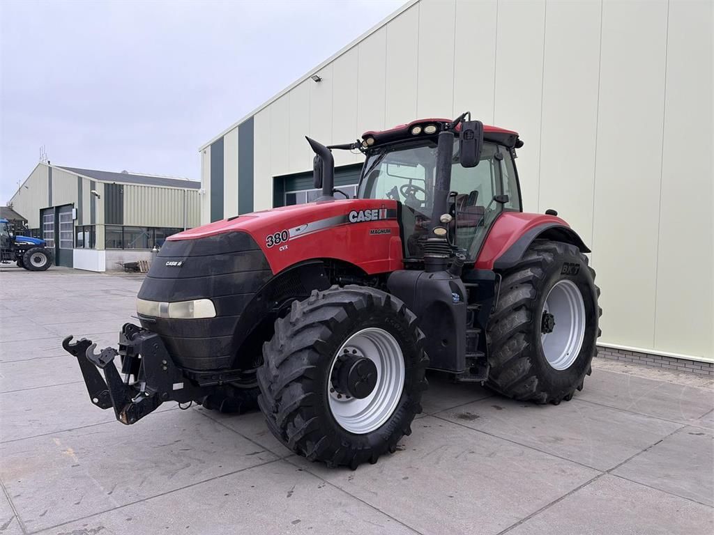 Case IH Magnum 380 CVX