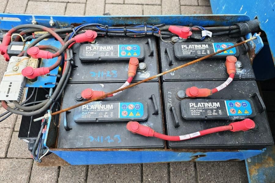 Genie GS2632 Electric, 10m Working Height, 227kg Capacit