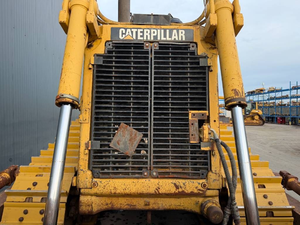 CAT D8R