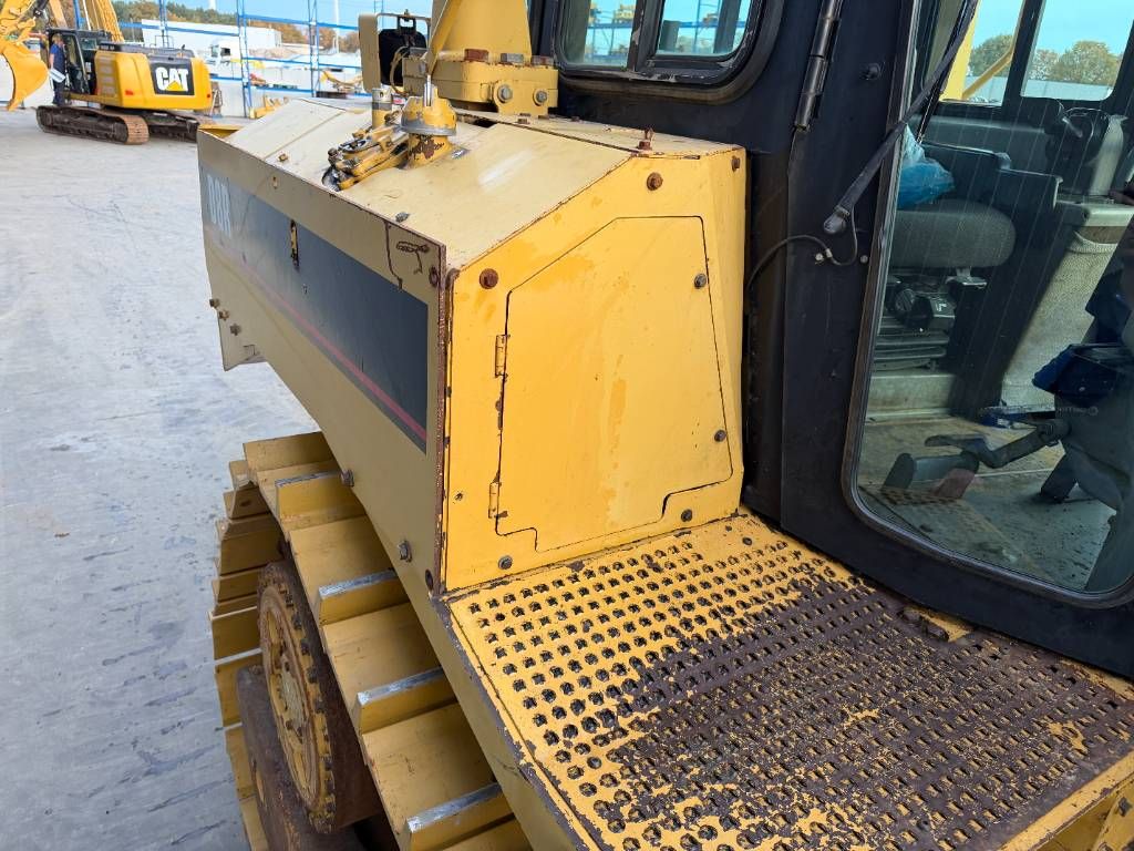 CAT D8R