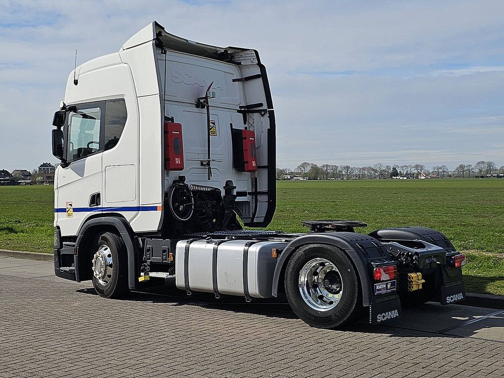 SCANIA R450 hl,adr exiii,fl