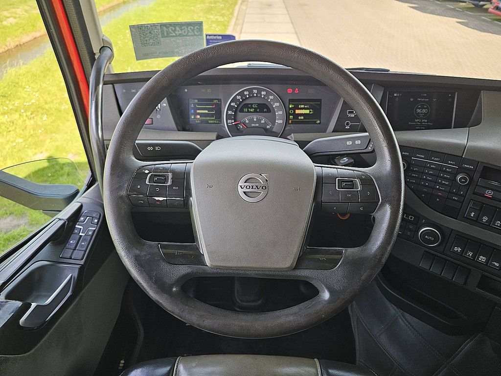 VOLVO FH 500 6x2 globe veb+