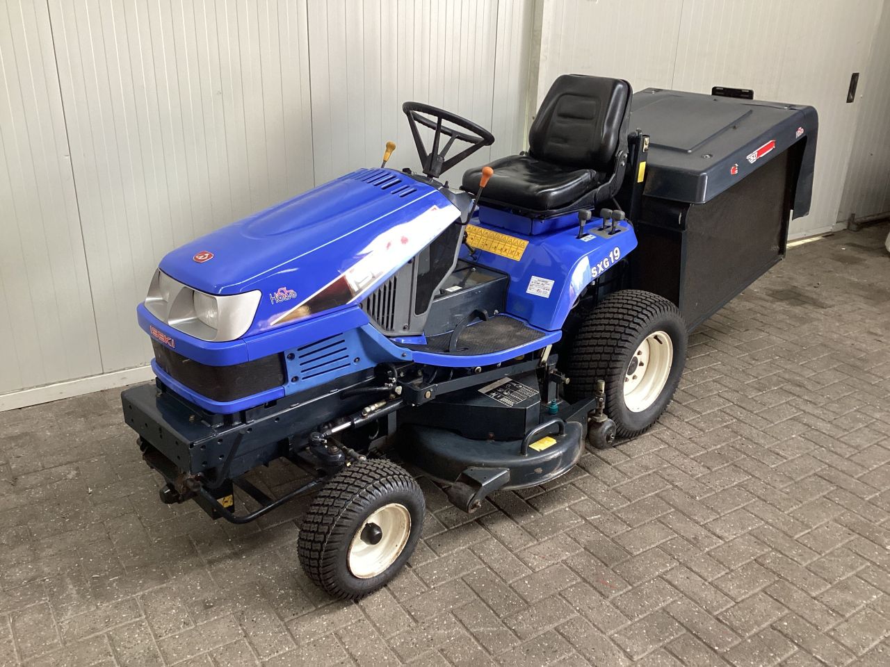 Iseki SXG 19 diesel zitmaaier.