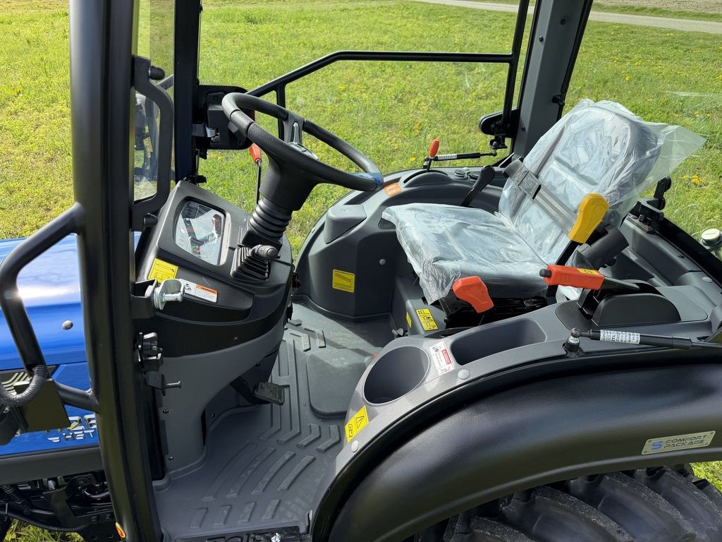 Solis 26 HST 4WD minitractor NIEUW met cabine