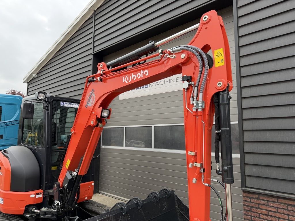 Kubota KX037 HI AIRCO minigraver NIEUW €760 LEASE