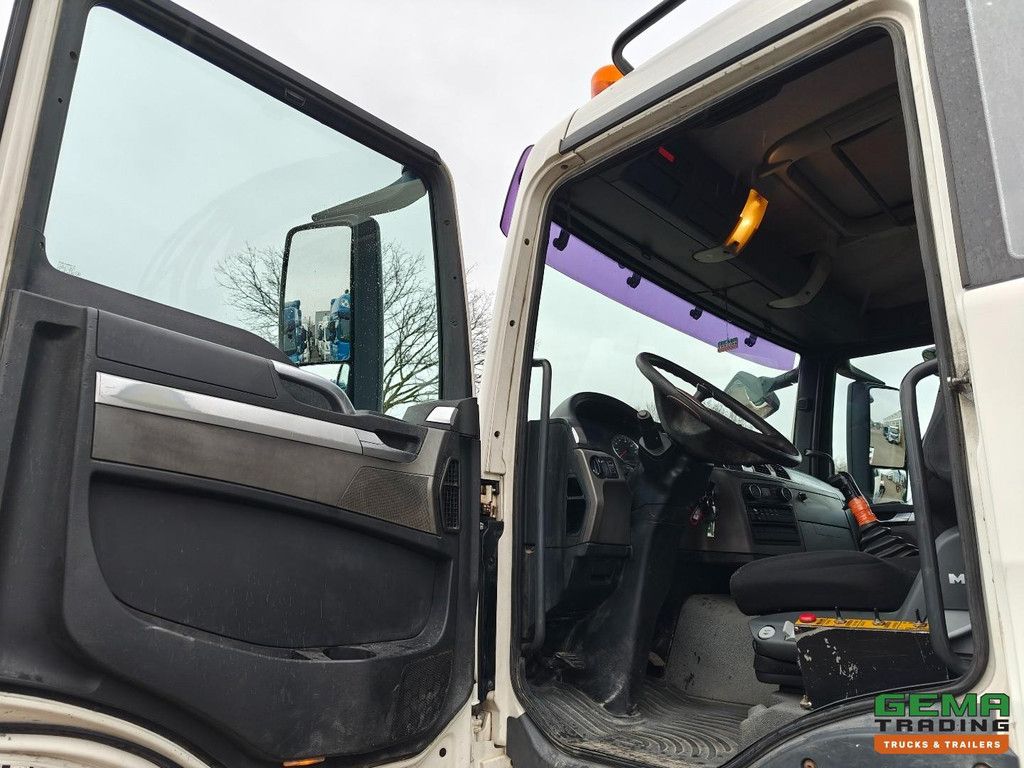 MAN TGX 26.360 6x4 Tageskabine Euro4 - Terex TLC - 11,75p + 20T Hakenlift + Funksteuerung - Schaltgetriebe - Blattfederung