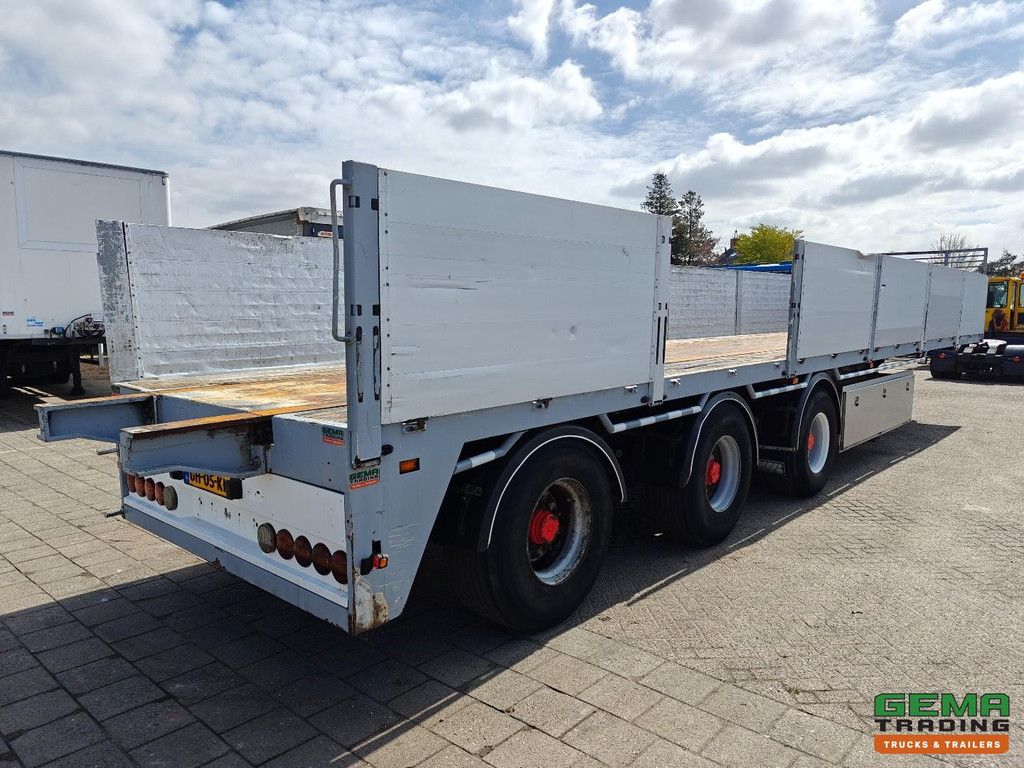 KWB P-473-STI-H 13,5 m – Aluminium-Seitenwände – 2x Lenkachse – HH-Boden – 1x Hubachse – Kranschiene – 10-Tonnen-3-Achs-SAF