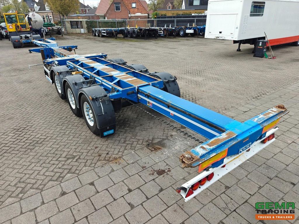 D-Tec FLEXITRAILER FT-LS-S 3-fach ausziehbare Liftachse – für alle Containertypen – 3 Achsen mit SAF-Scheibenbremsen – 4770 kg