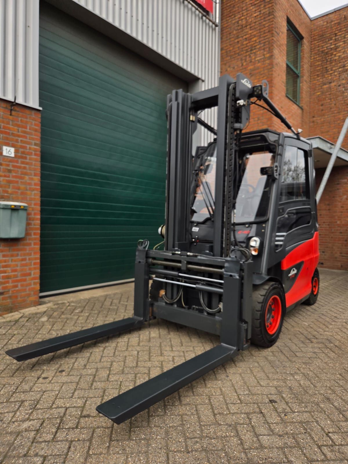 LINDE E40H-01/600 (388) 2017 HEFTRUCK