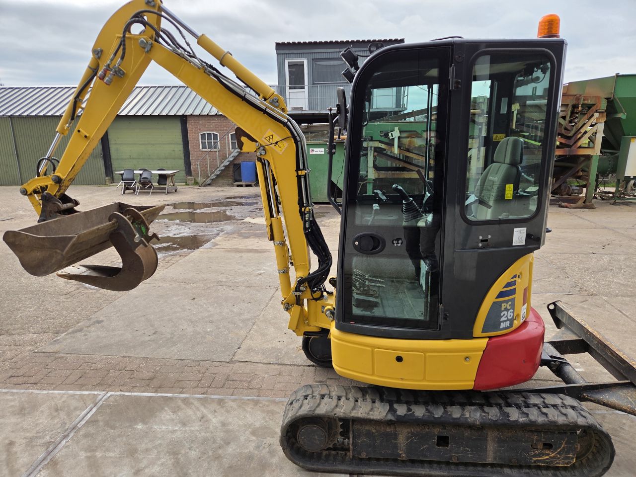 Komatsu PC26MR (2019) 2710kg minigraver