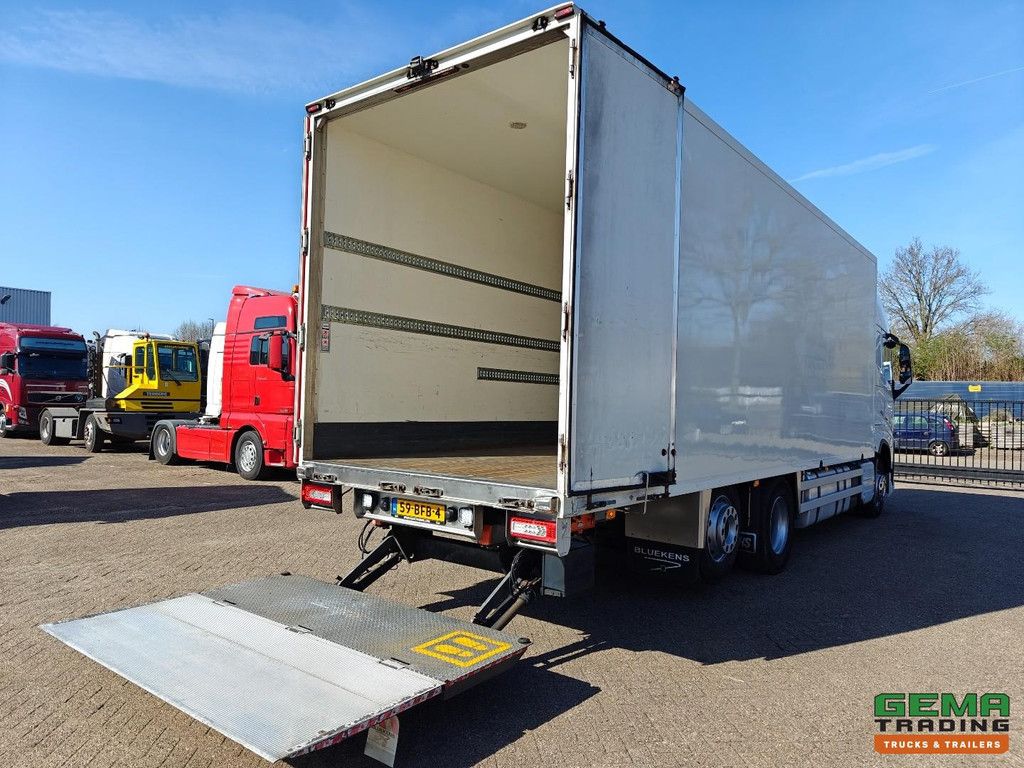 Volvo FH420 6x2/4 Globetrotter Euro6B - IParkCool - HertoghsBak 8,3 Meter + HH Floor - DHollandia 2000KG - TOP!