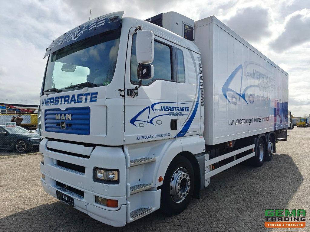 MAN TGA 26.310 6x2 Schlafkabine Euro3 - 8 m Kühl-/Gefrierbox + Ladebordwand 1500 kg - Vollklimaanlage