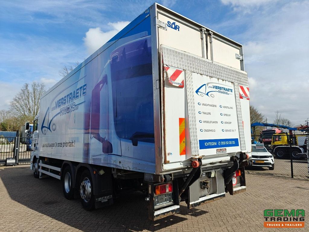 MAN TGA 26.310 6x2 Schlafkabine Euro3 - 8 m Kühl-/Gefrierbox + Ladebordwand 1500 kg - Vollklimaanlage