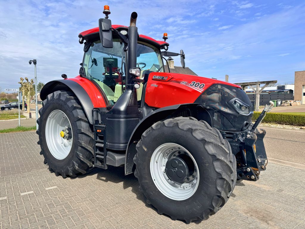 Case IH Optum 300 CVX AFS Connect GPS