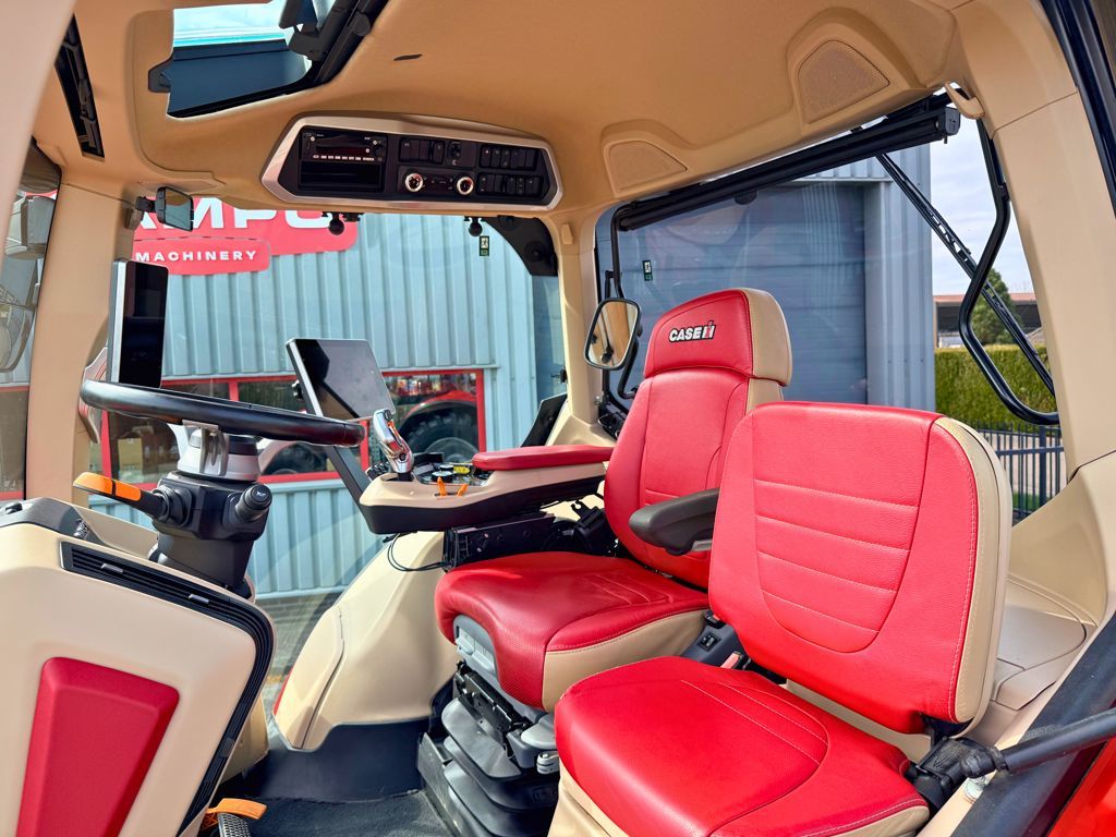 Case IH Optum 300 CVX AFS Connect GPS