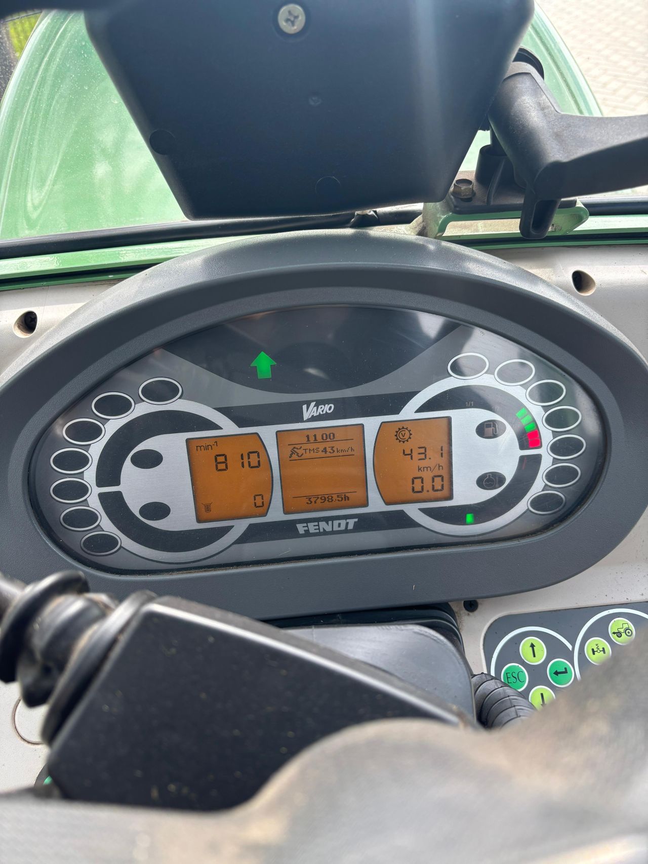 Fendt 209p ( 3800 uur )