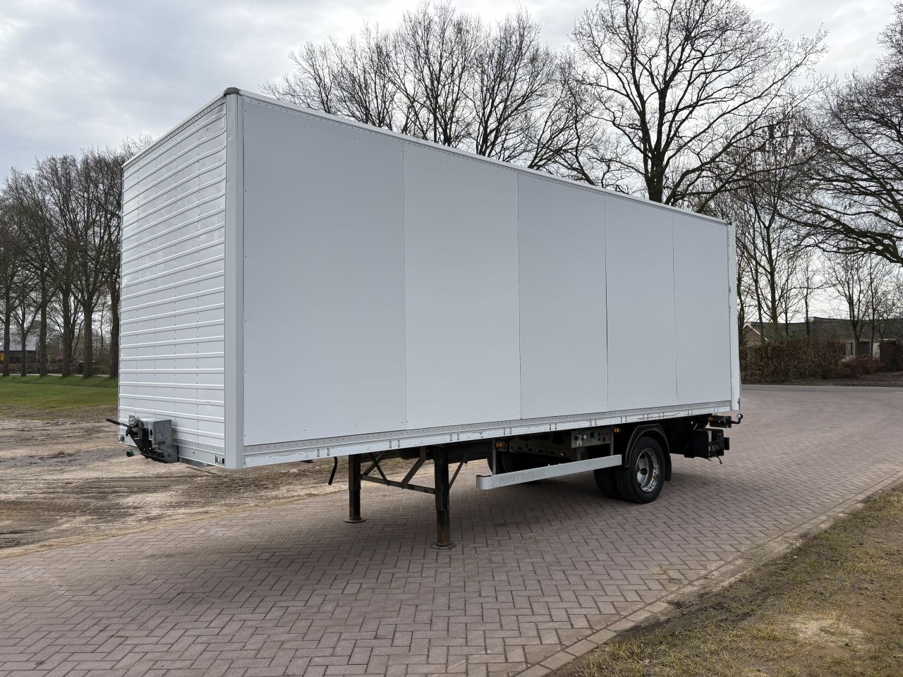 Be oplegger vf minitrailer 6.6 TON met laadklep 1000 kg
