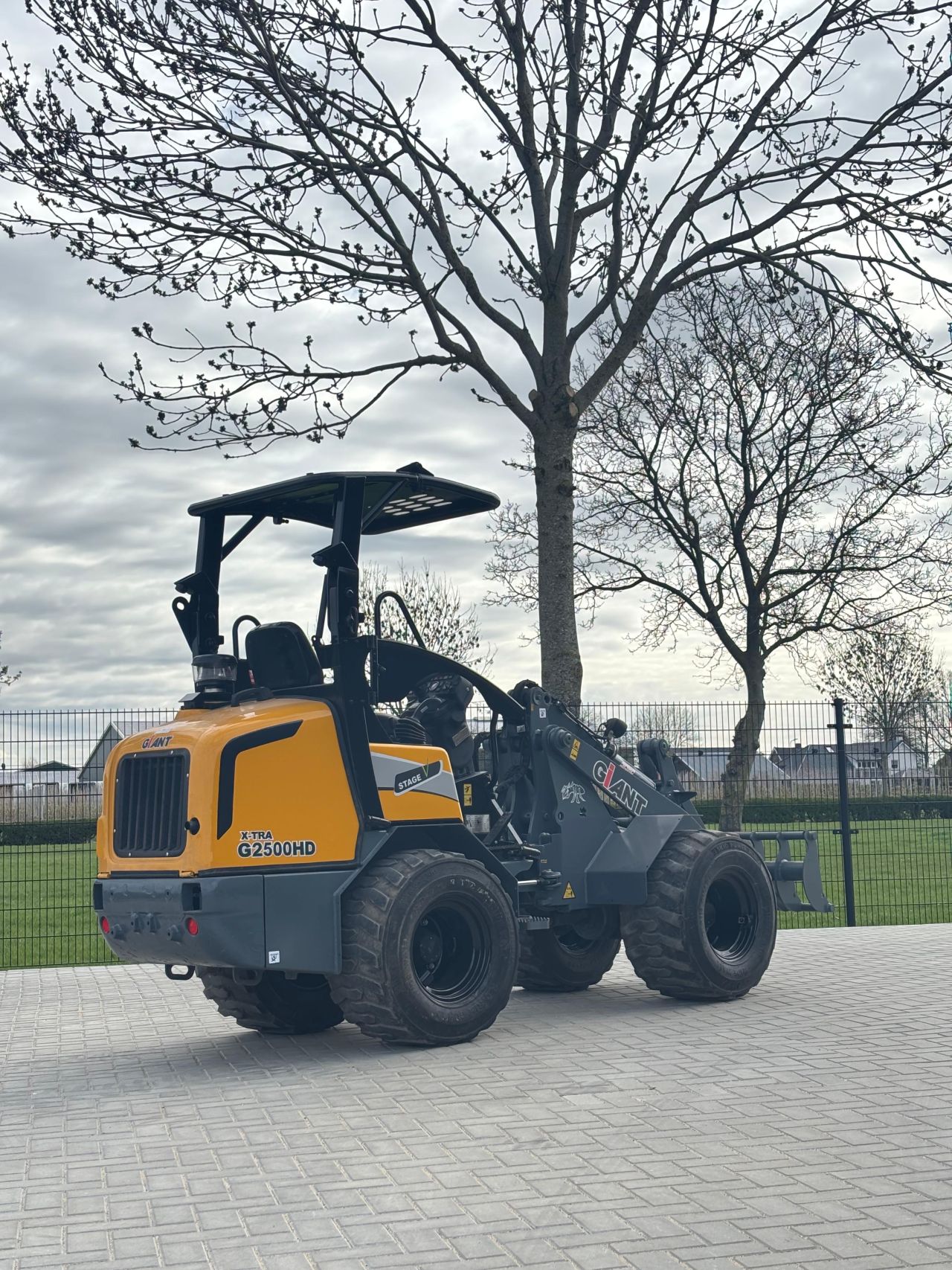 Giant g2500 extra Hd ( 2020 )