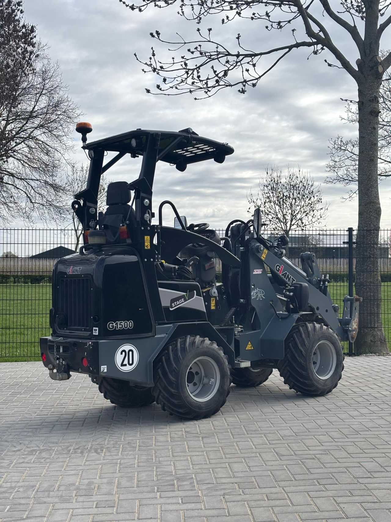 Giant g1500 full opties ! ( 240 uur )