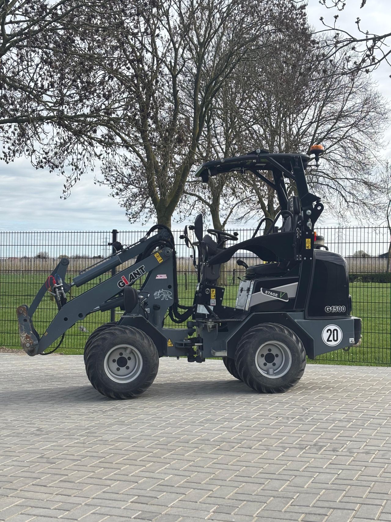 Giant g1500 full opties ! ( 240 uur )