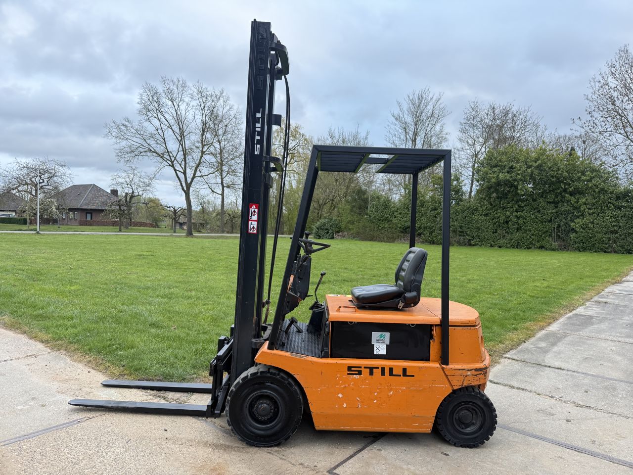 Inruilkoopje Still 2.5 tonner elektrische heftruck Sideshift