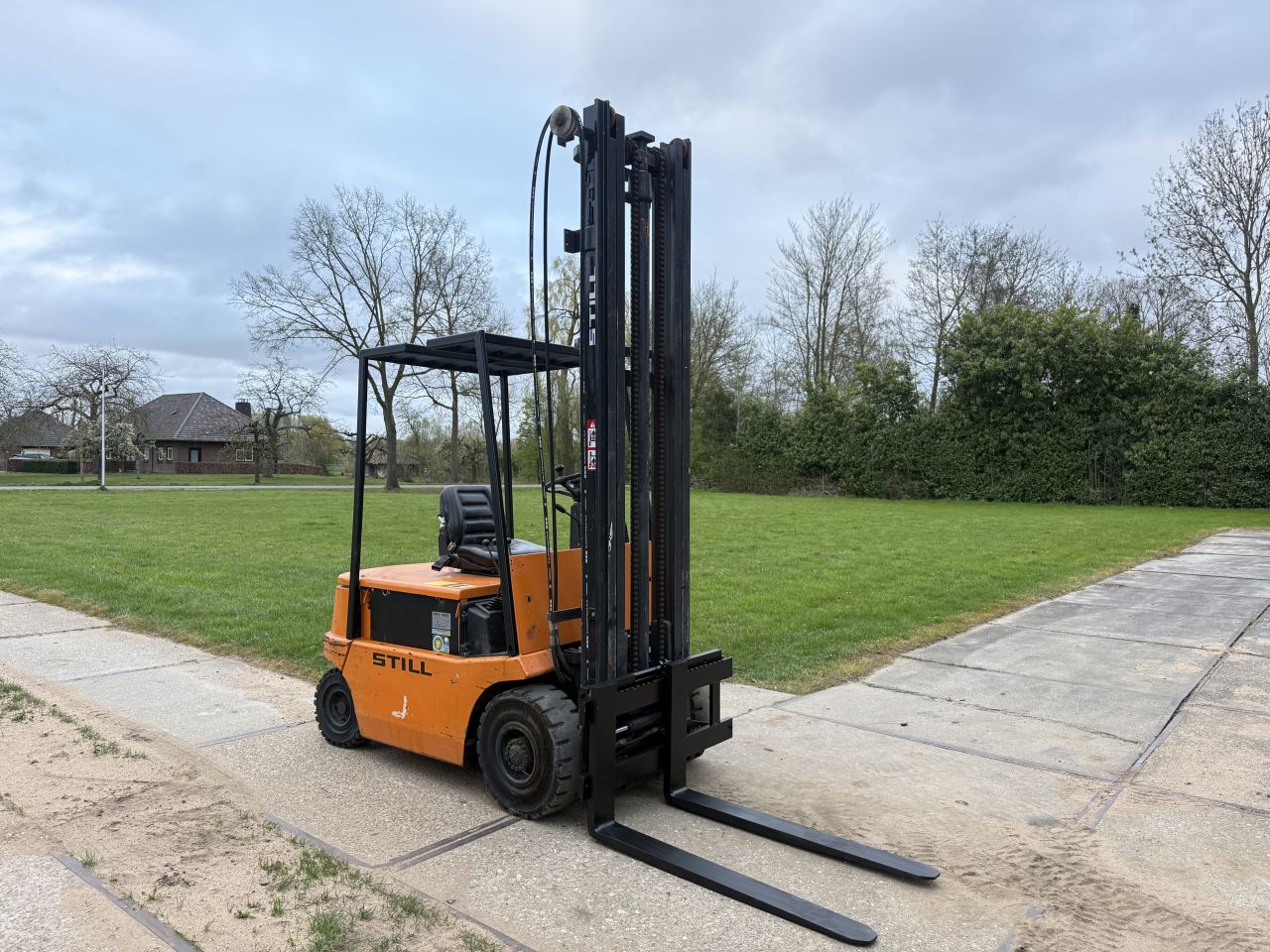 Inruilkoopje Still 2.5 tonner elektrische heftruck Sideshift