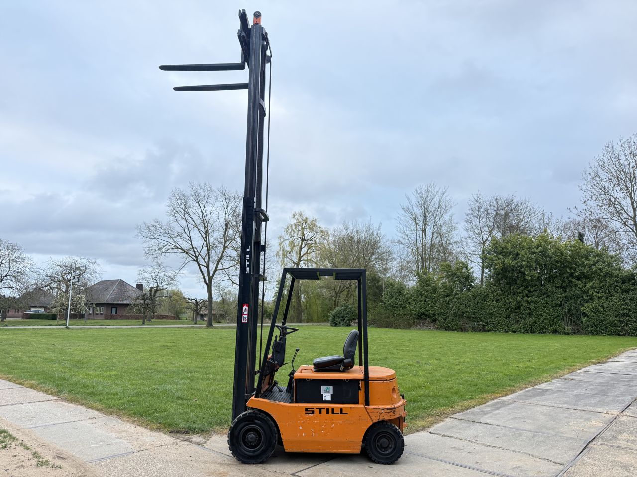 Inruilkoopje Still 2.5 tonner elektrische heftruck Sideshift