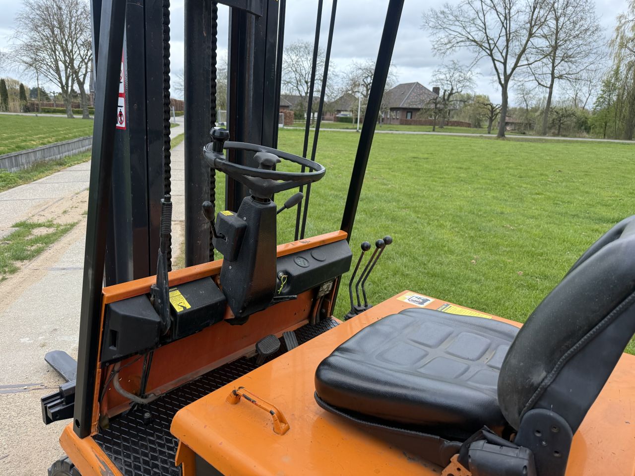 Inruilkoopje Still 2.5 tonner elektrische heftruck Sideshift