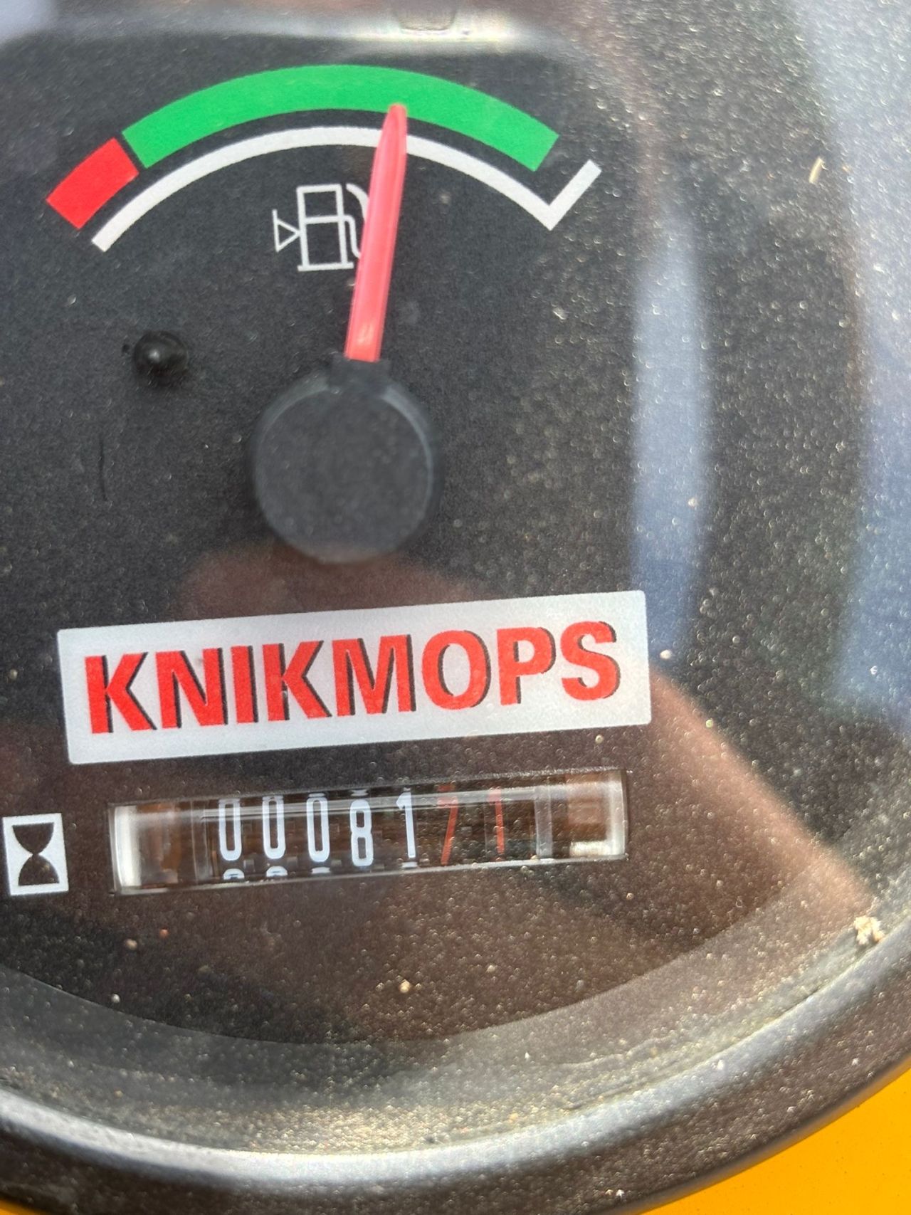 Knikmops 120/130 80 uur !