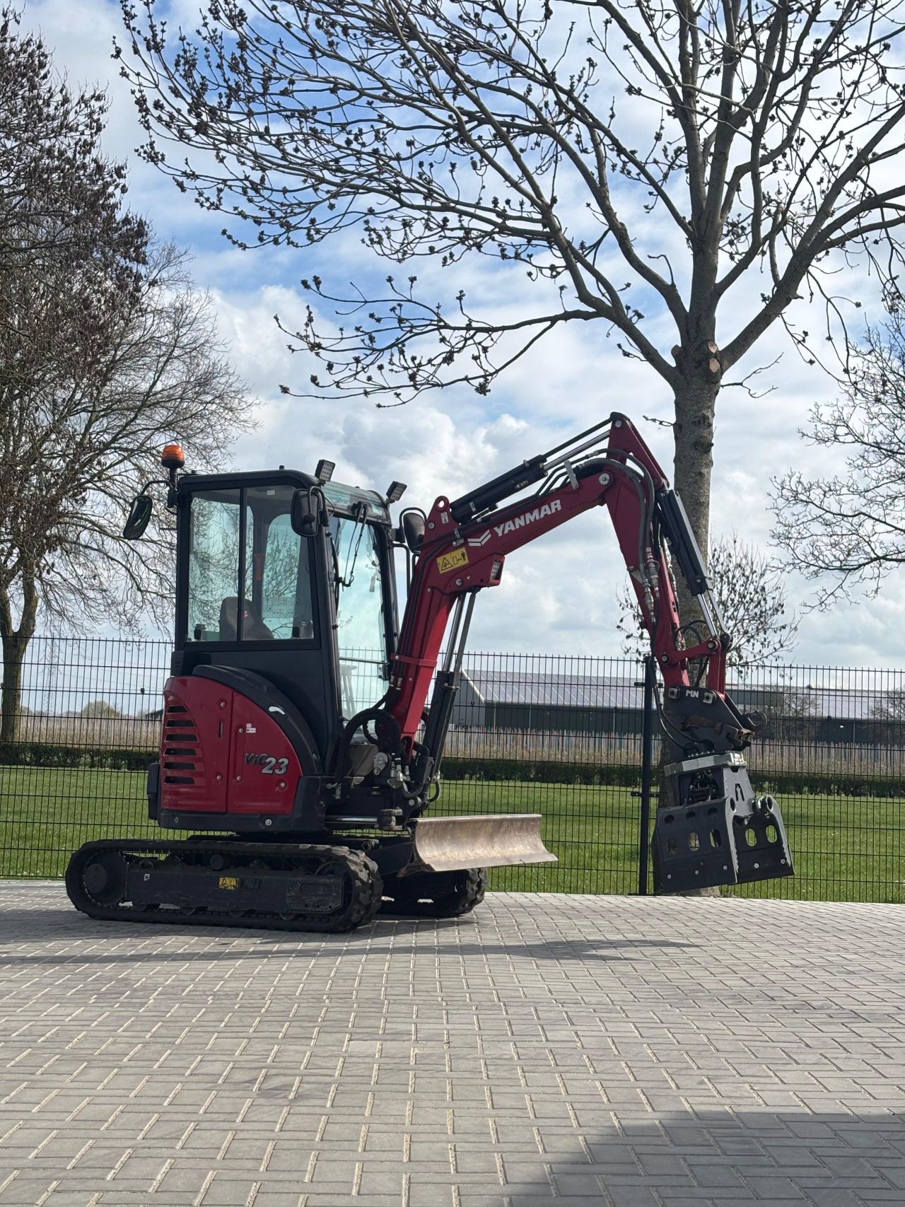 Yanmar VIO23-6 minigraver ( 390 uur )