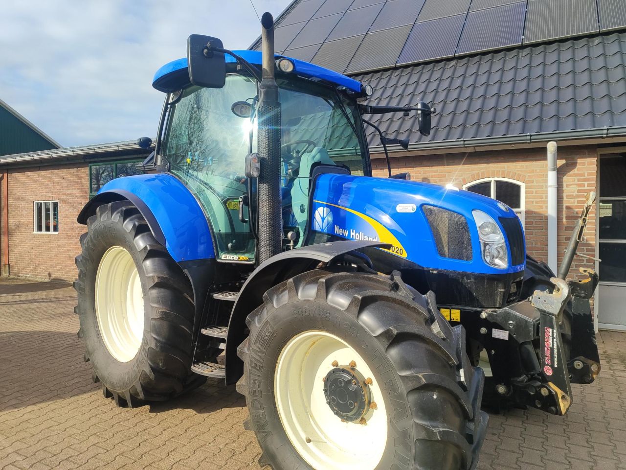 New Holland T 6020 Elite