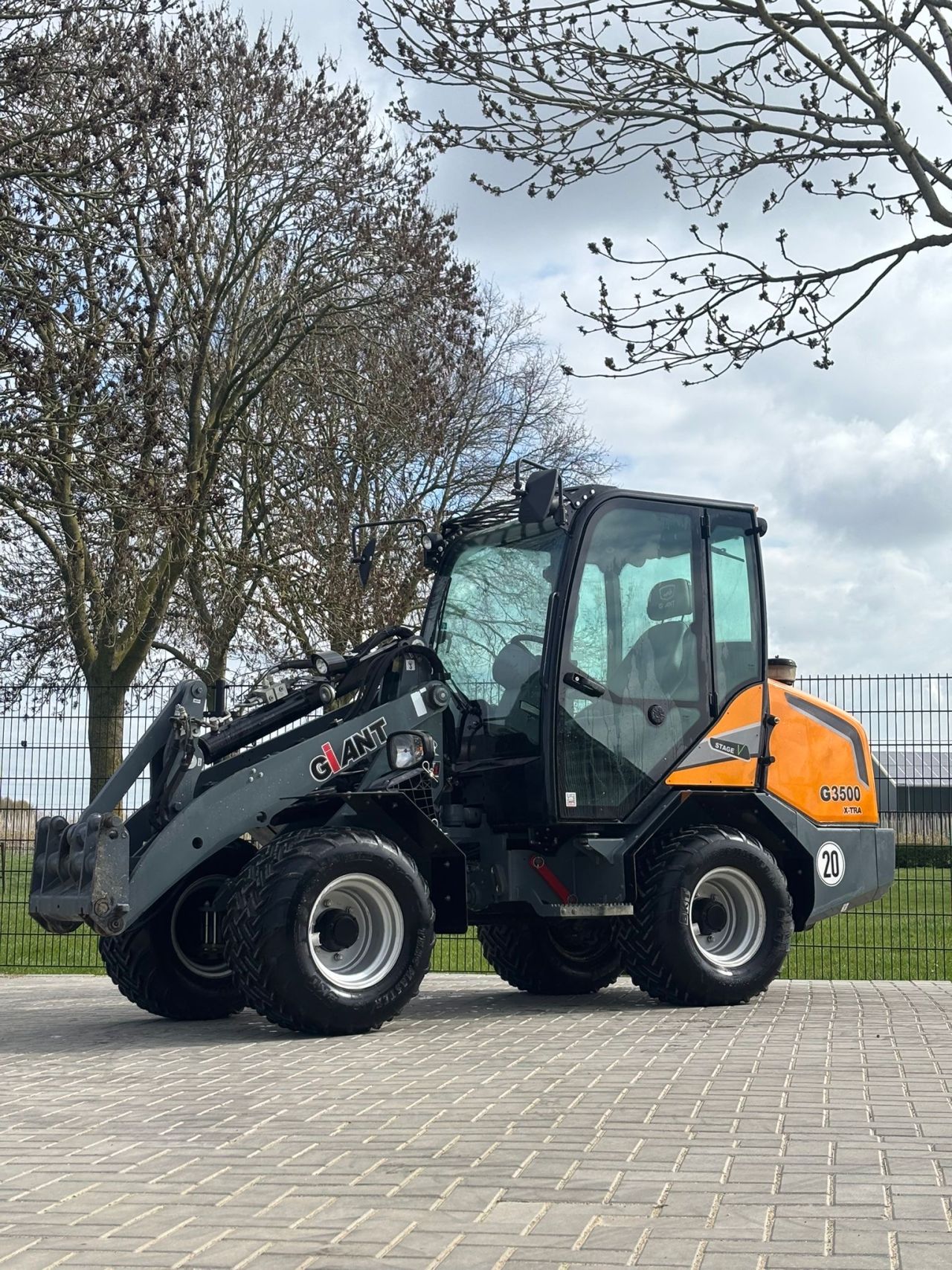 Giant g3500 extra HD ( 580 uur )