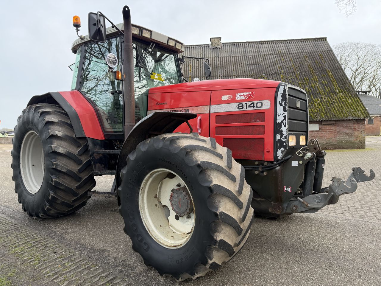 Massey Ferguson 8140 Dynashift