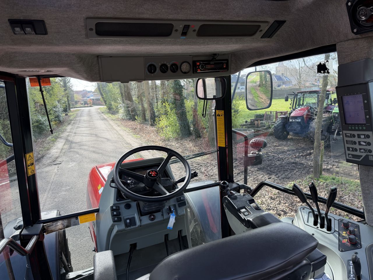 Massey Ferguson 8220