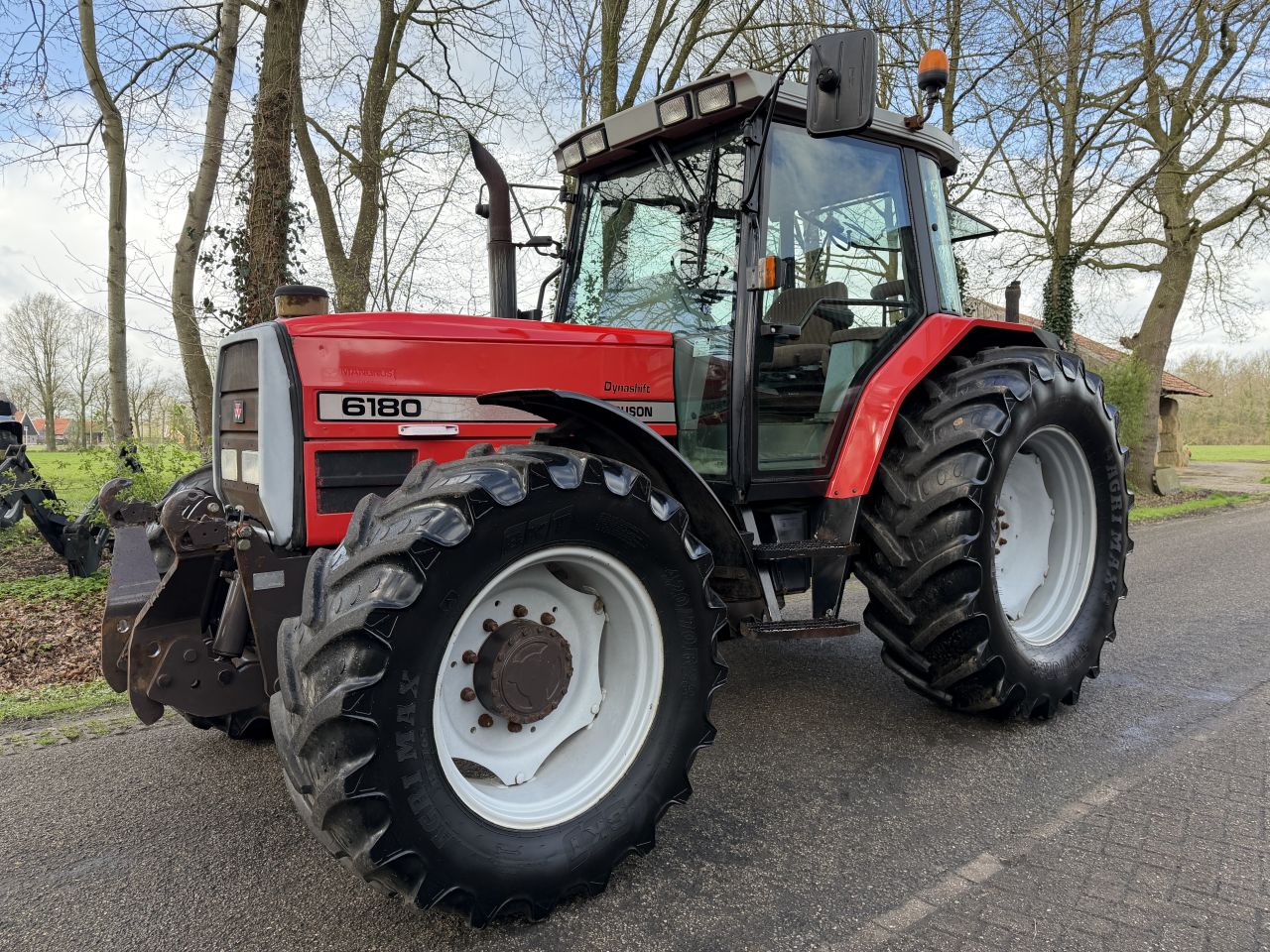 Massey Ferguson 6180 Dynashift