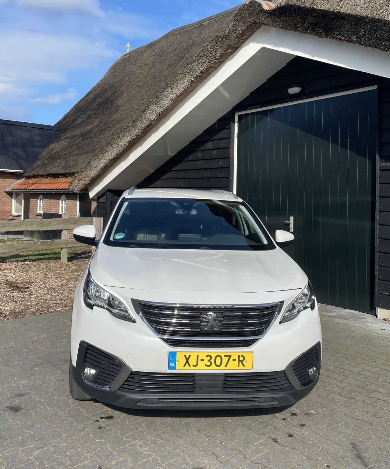 Peugeot 5008, Airco, Cruisecontrol, Multifunctioneel stuurwiel,