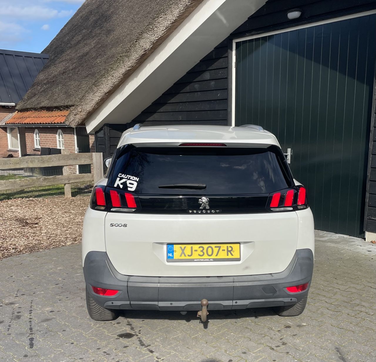 Peugeot 5008, Airco, Cruisecontrol, Multifunctioneel stuurwiel,