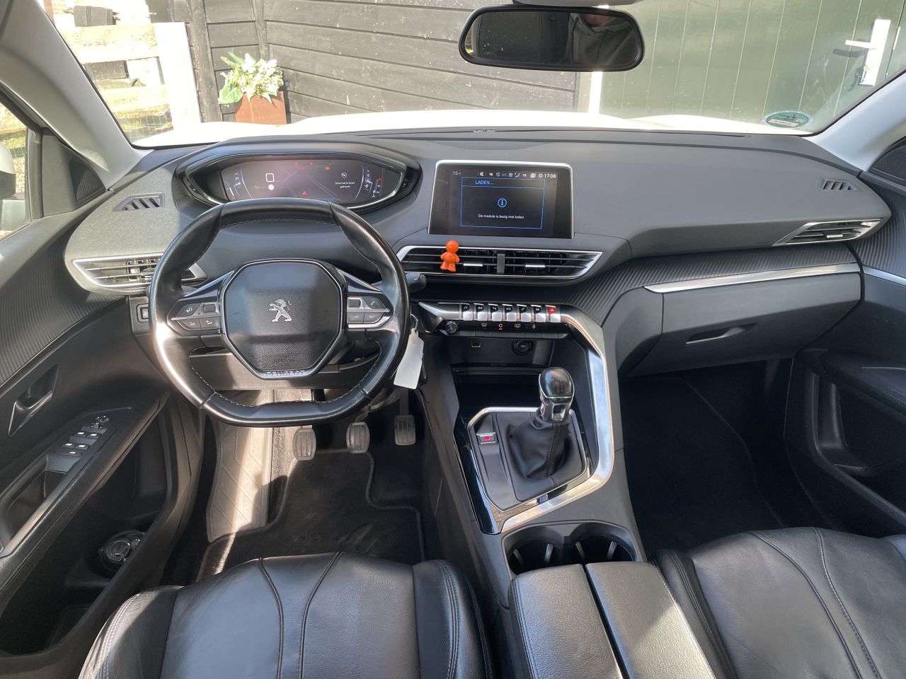 Peugeot 5008, Airco, Cruisecontrol, Multifunctioneel stuurwiel,