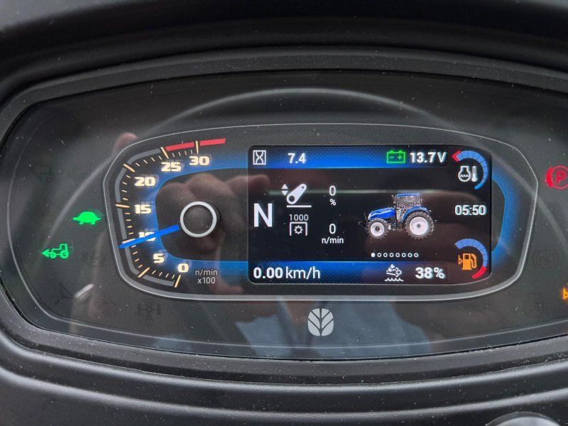 New Holland T5.90 Dual Command