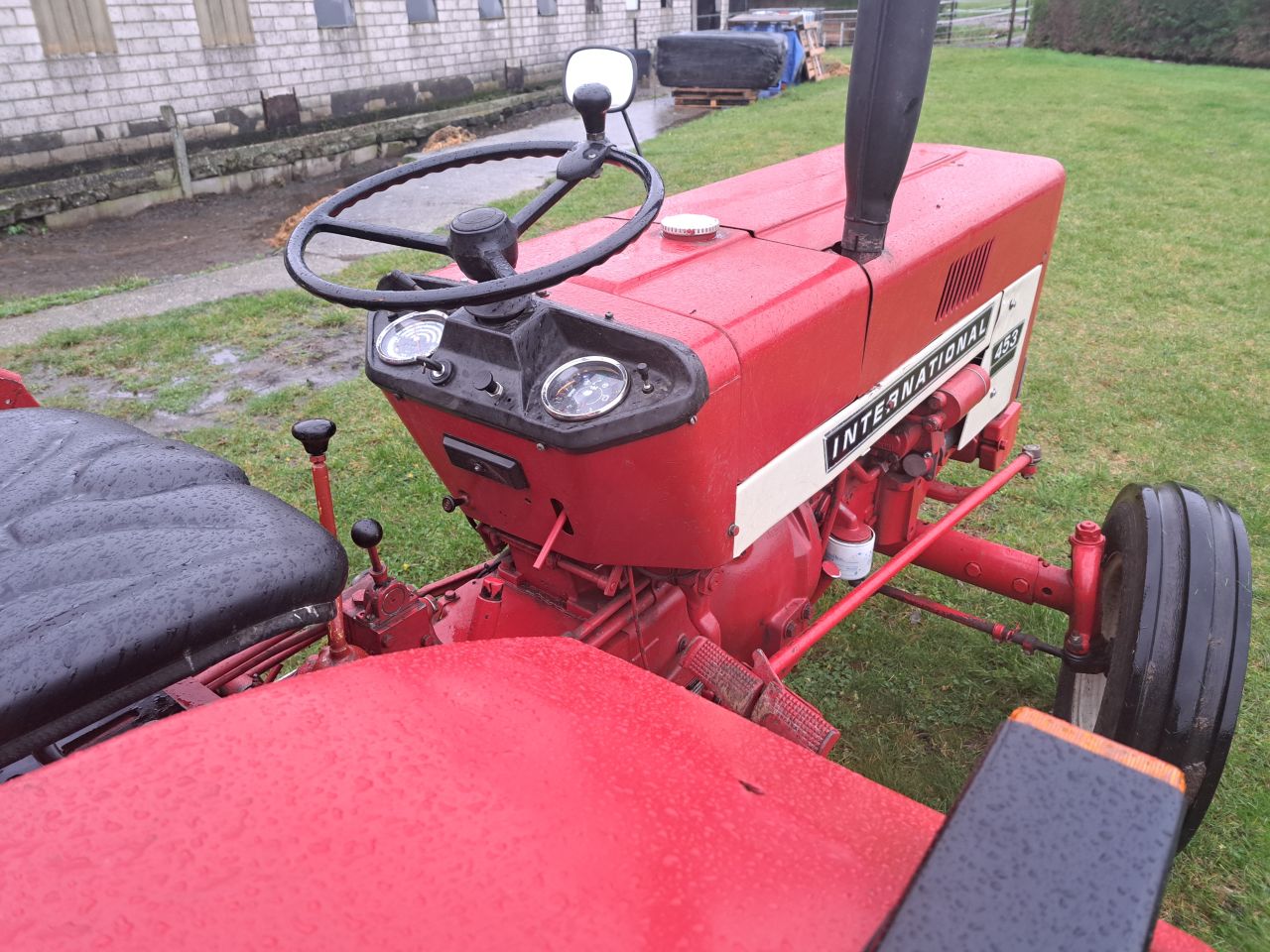 Case international 453