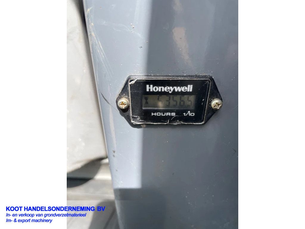 Takeuchi TB 250 5250 uur+Sorteergrijper