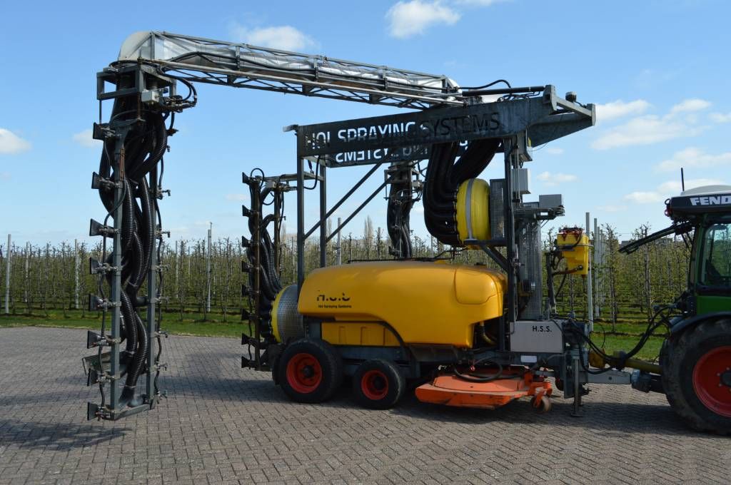 H.S.S. CF2000-3NG Boomgaardspuit 3-rijer