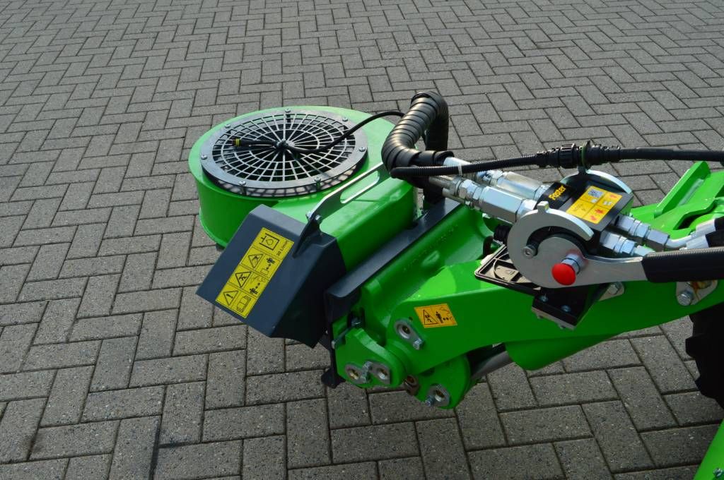 Avant hydraulische bladblazer