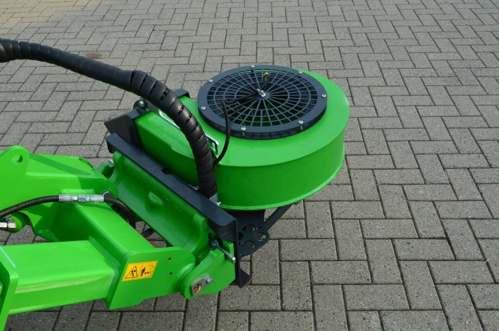 Avant hydraulische bladblazer