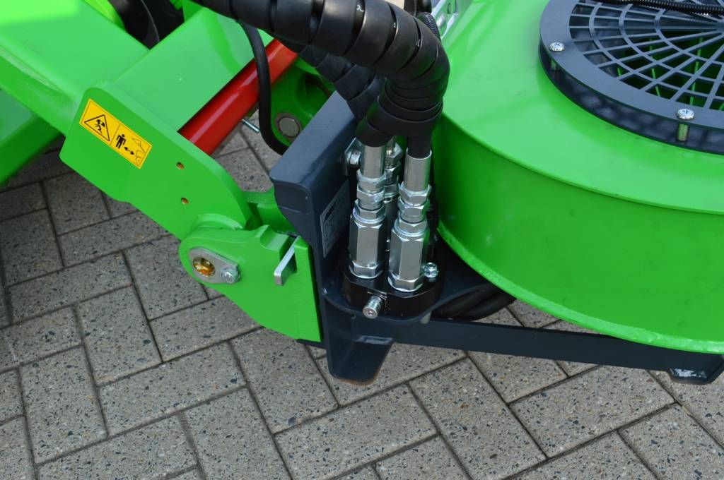 Avant hydraulische bladblazer