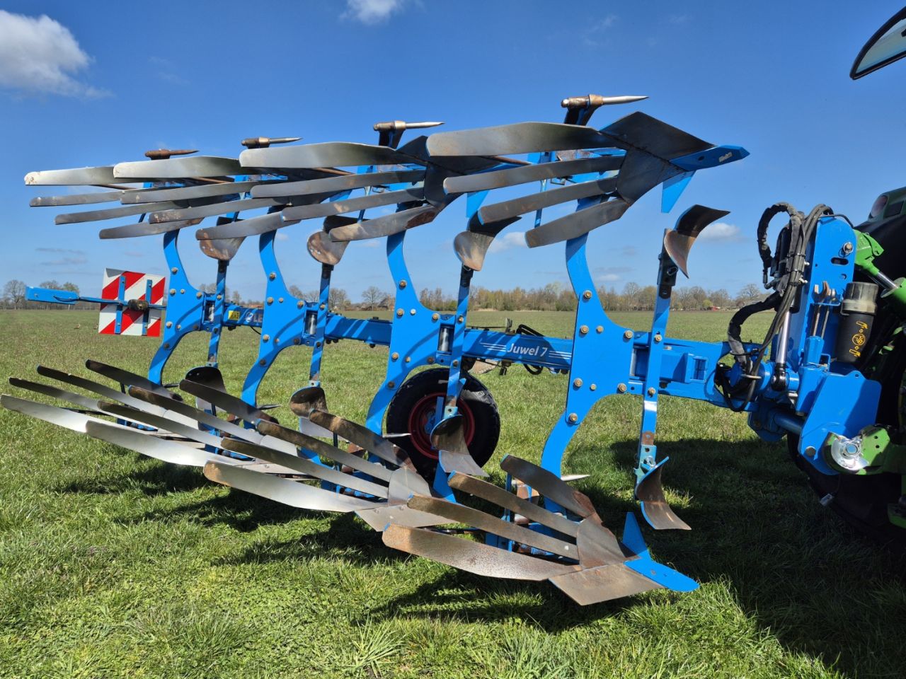 Lemken Juwel 7 strokenrister 4 schaar ploeg